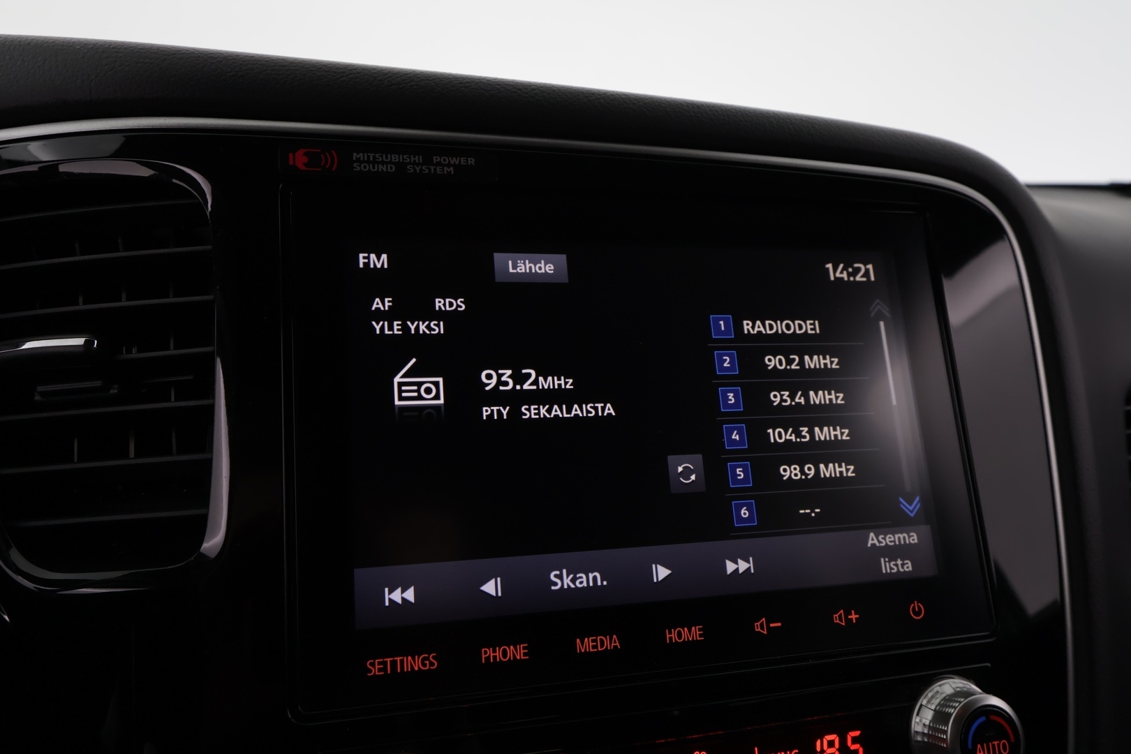 MITSUBISHI Outlander PHEV 2020