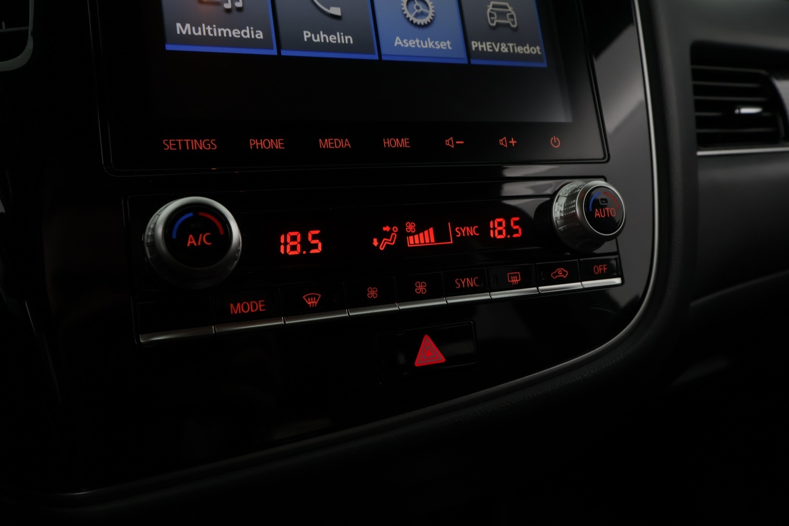 MITSUBISHI Outlander PHEV 2020