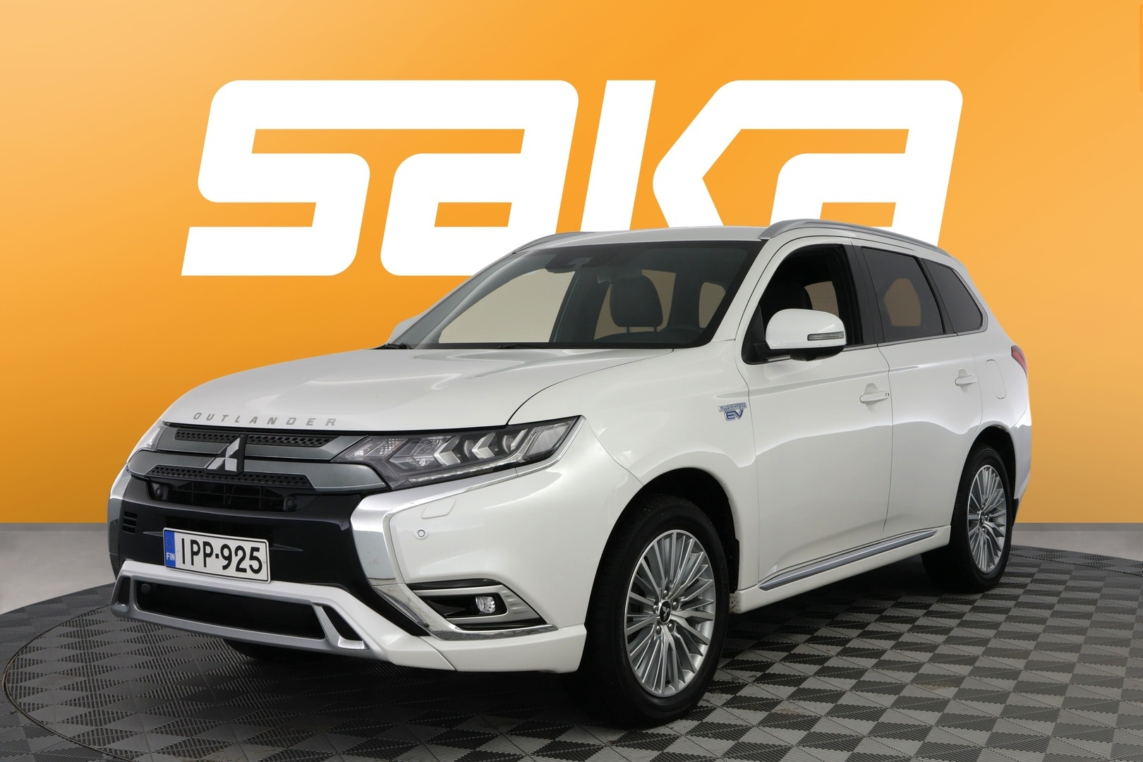 MITSUBISHI Outlander PHEV 2020