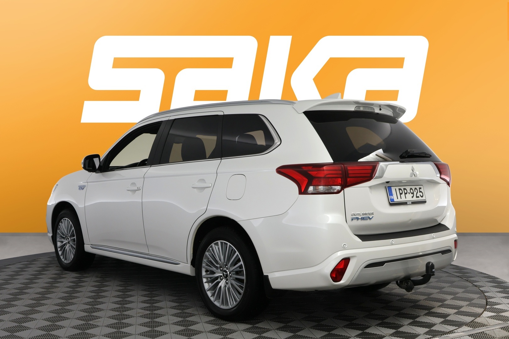 MITSUBISHI Outlander PHEV 2020