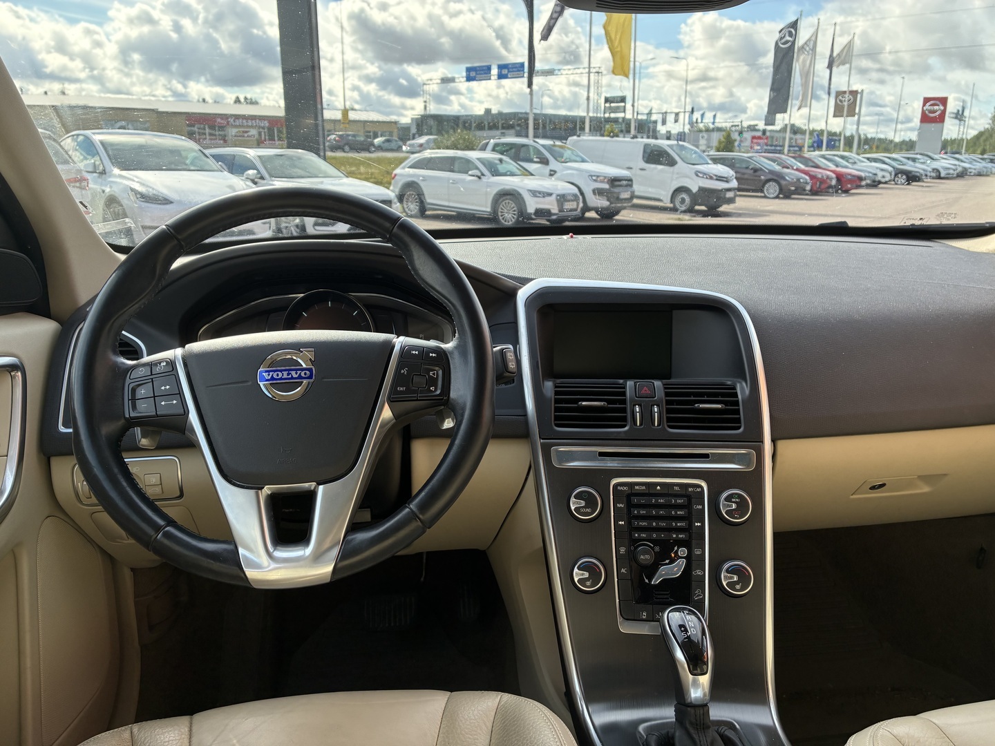 VOLVO XC60 2014