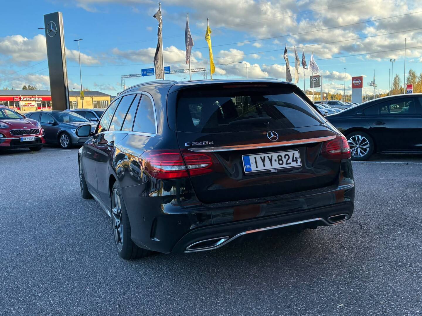 MERCEDES-BENZ C 2019
