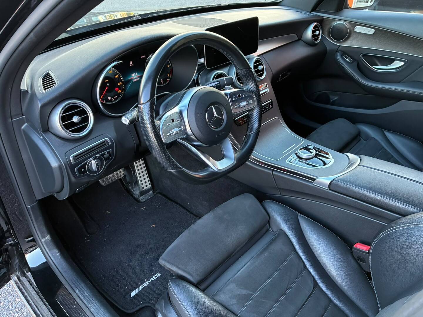 MERCEDES-BENZ C 2019