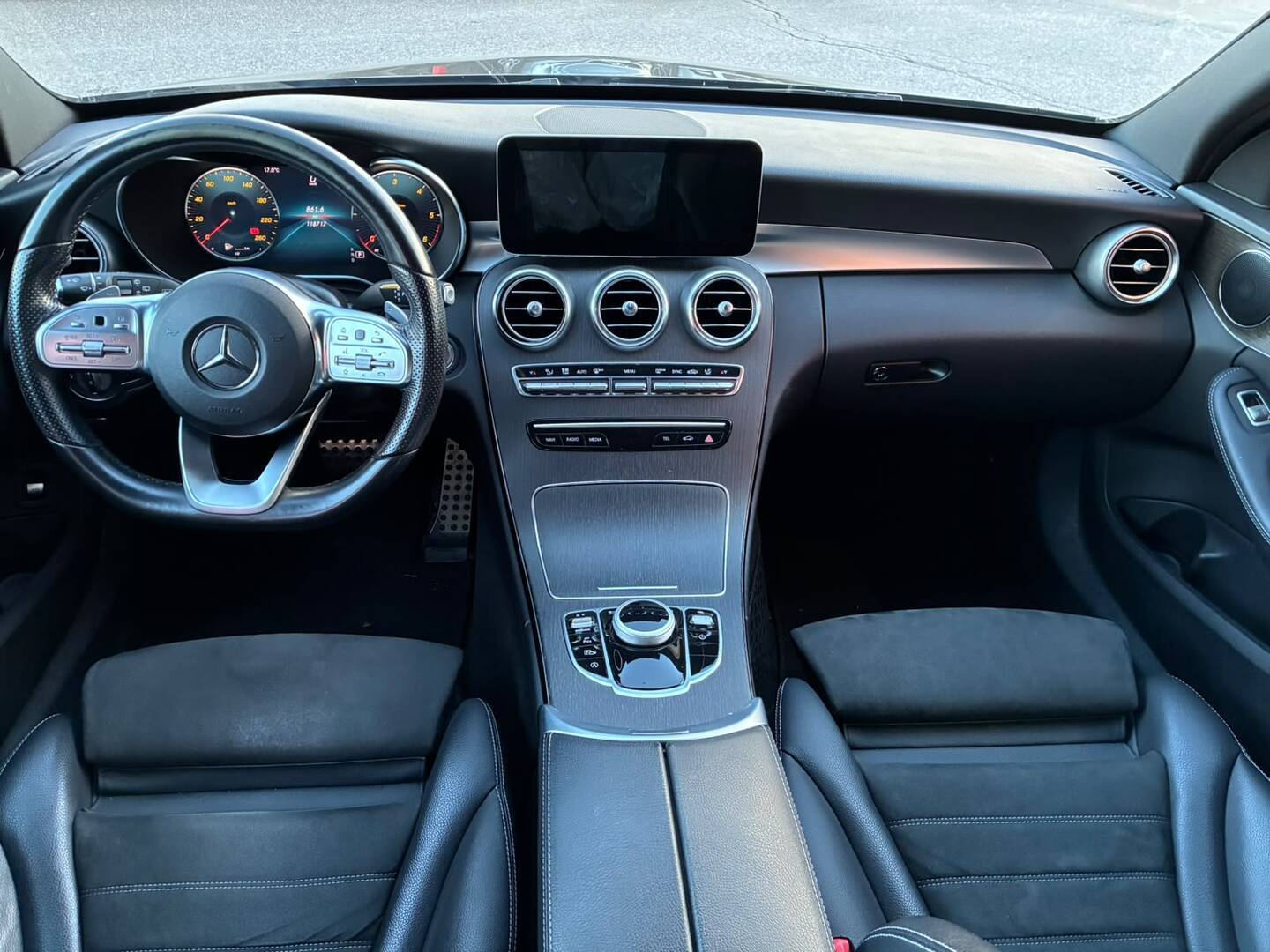 MERCEDES-BENZ C 2019