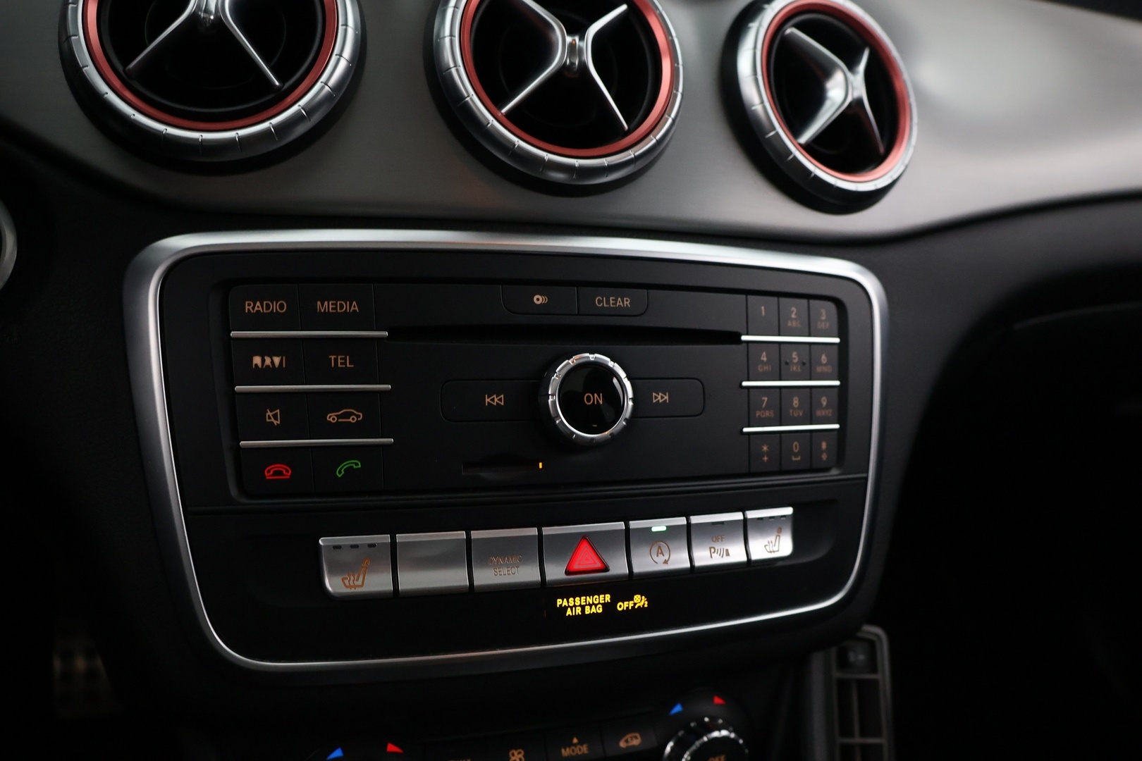 MERCEDES-BENZ CLA 2017