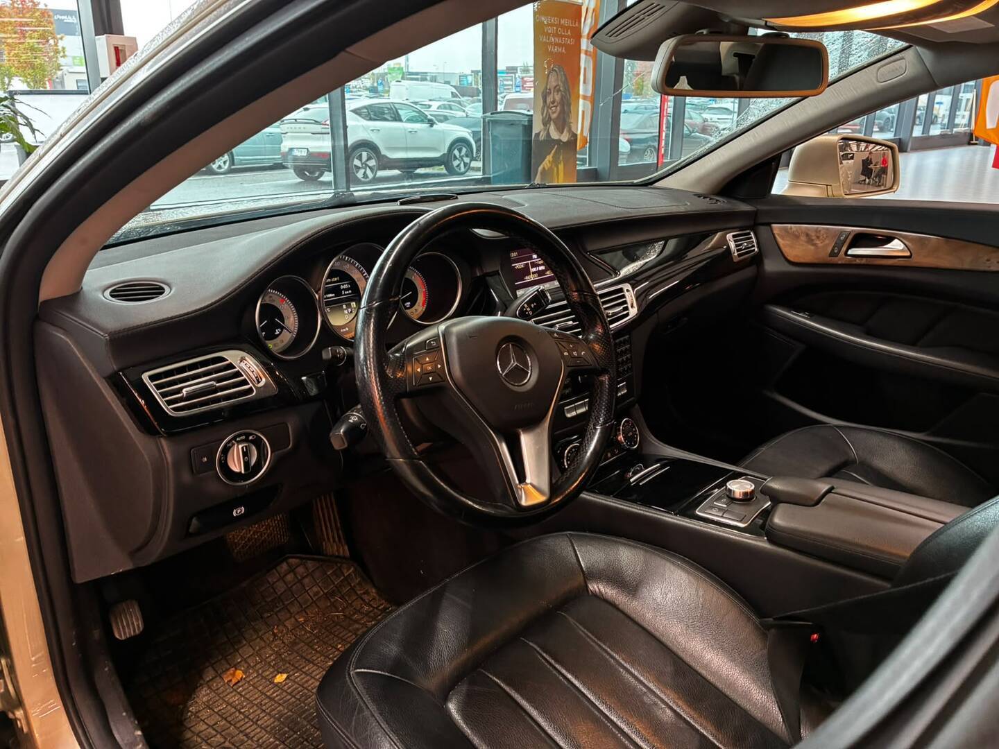 MERCEDES-BENZ CLS 2011