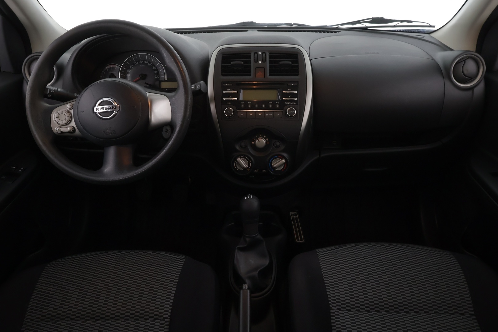 NISSAN Micra 2016
