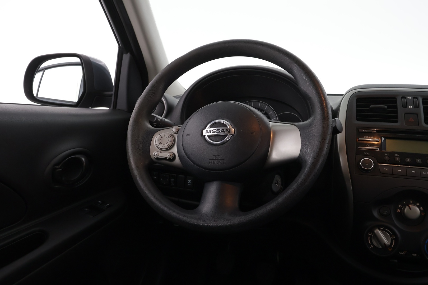 NISSAN Micra 2016