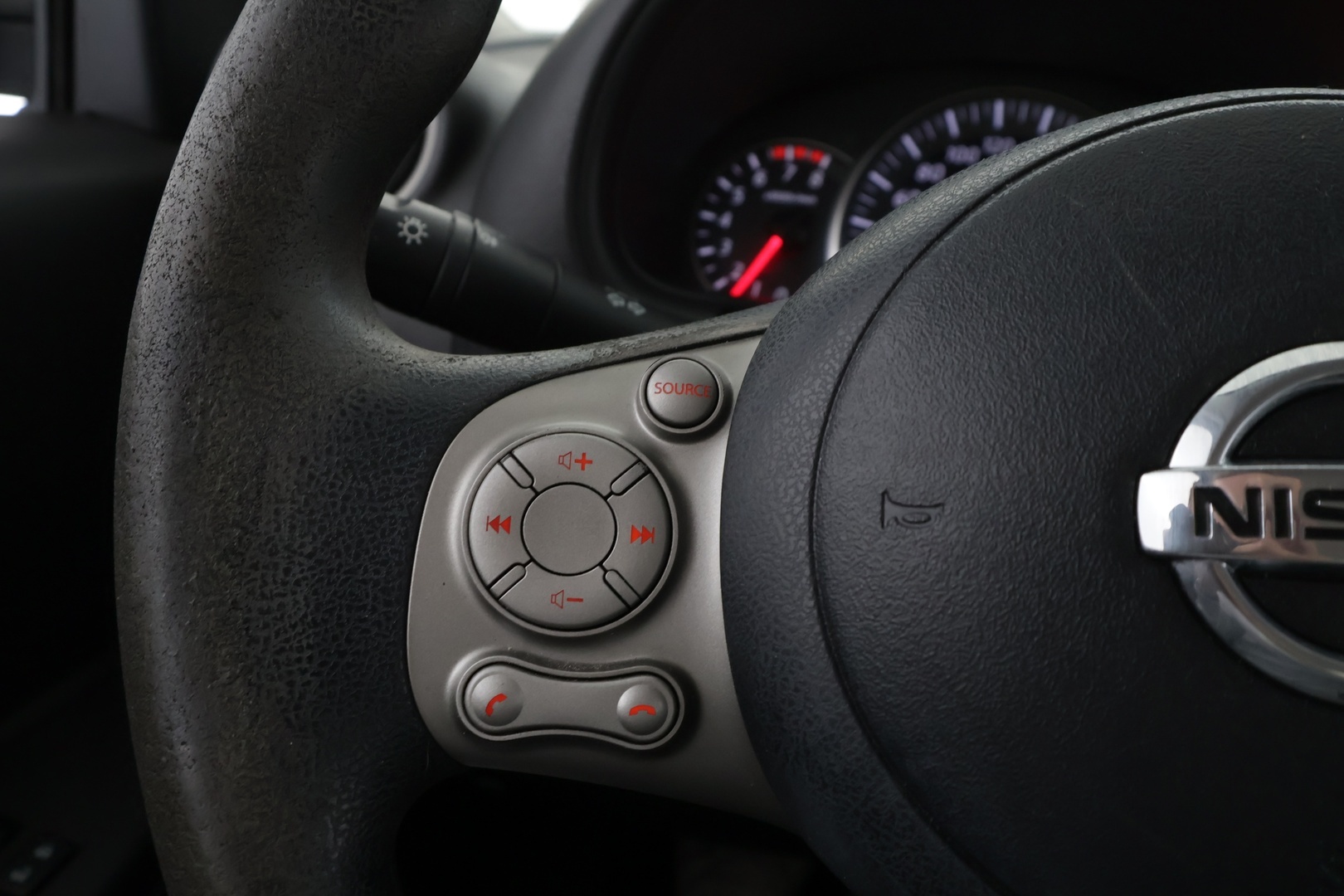 NISSAN Micra 2016