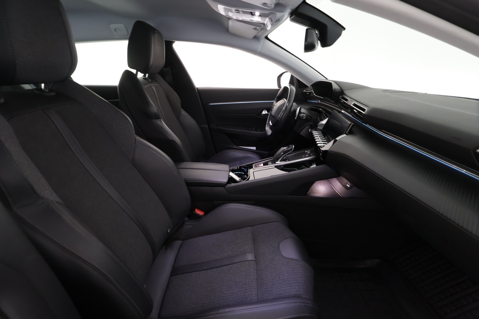 PEUGEOT 508 2020