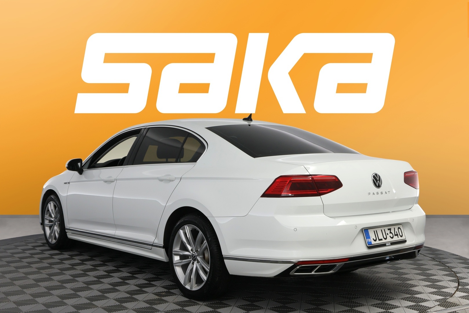 VOLKSWAGEN Passat 2021