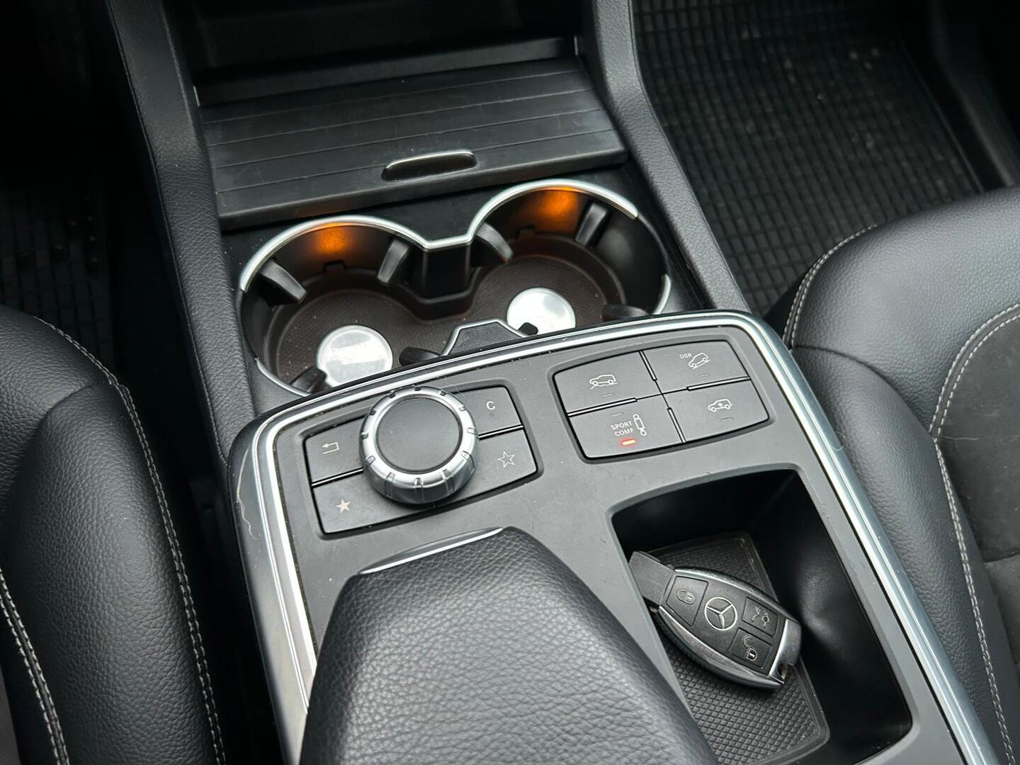 MERCEDES-BENZ ML 2011