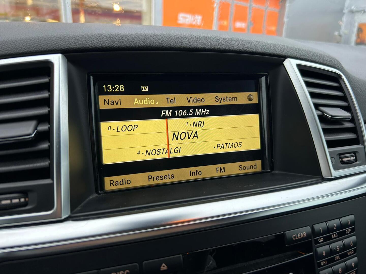 MERCEDES-BENZ ML 2011