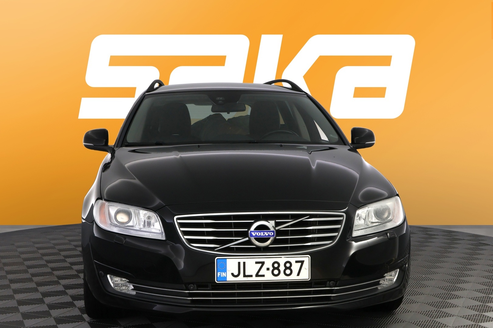 VOLVO V70 2015