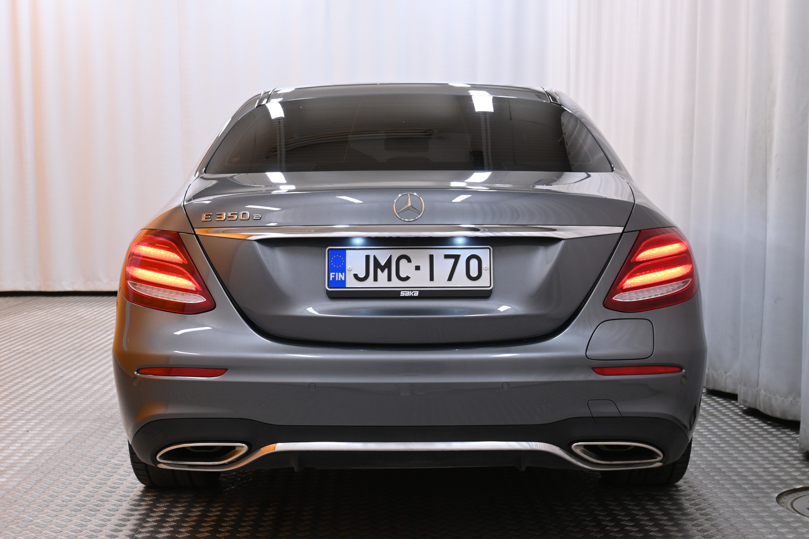 MERCEDES-BENZ E 2017