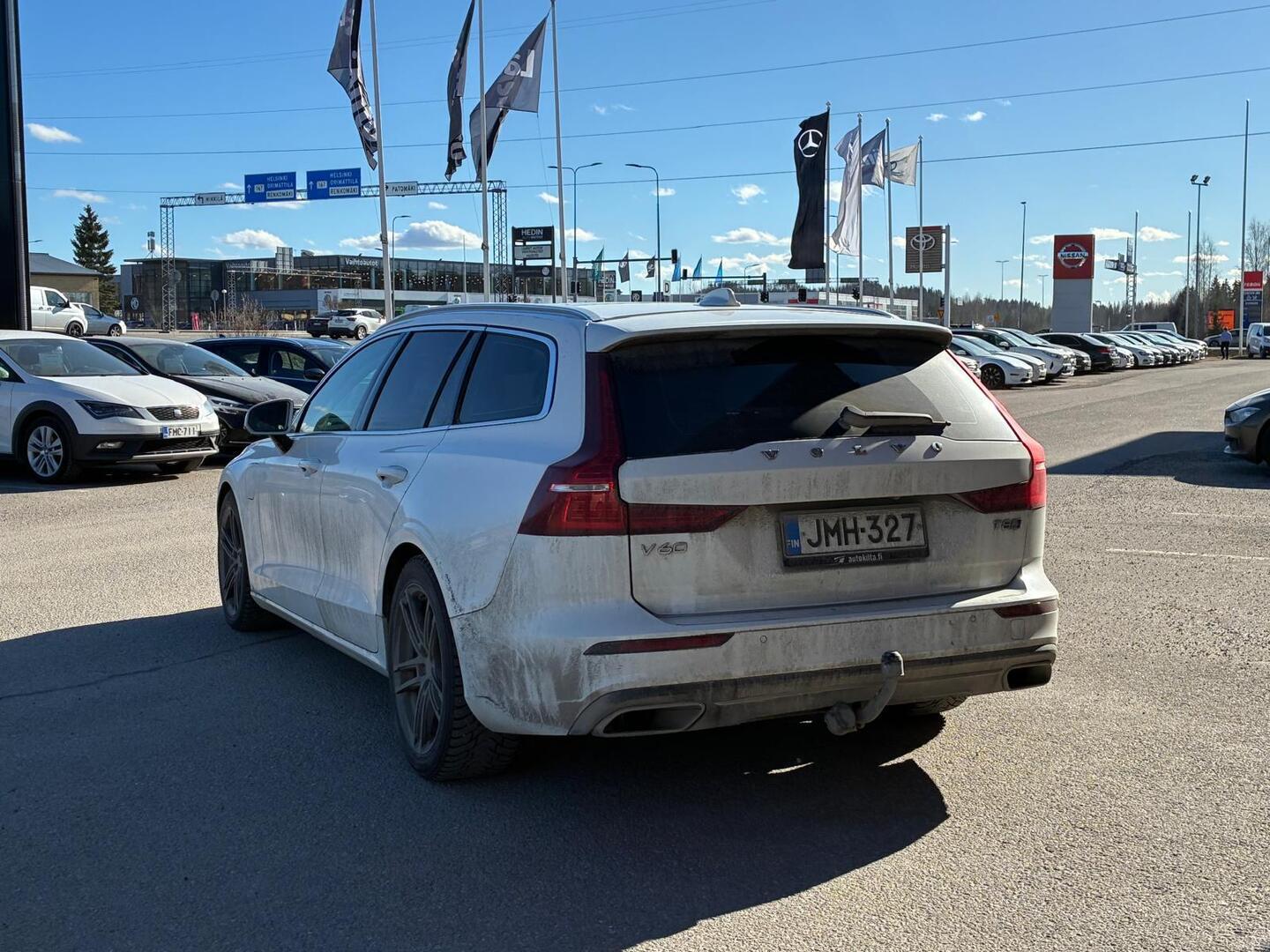 VOLVO V60 2019