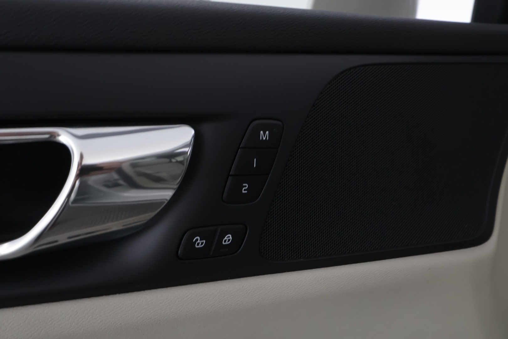 VOLVO V60 2019