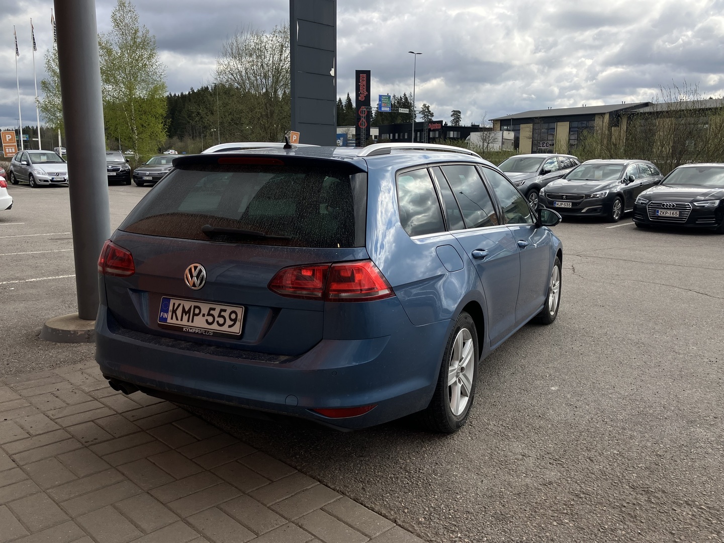 VOLKSWAGEN Golf 2014