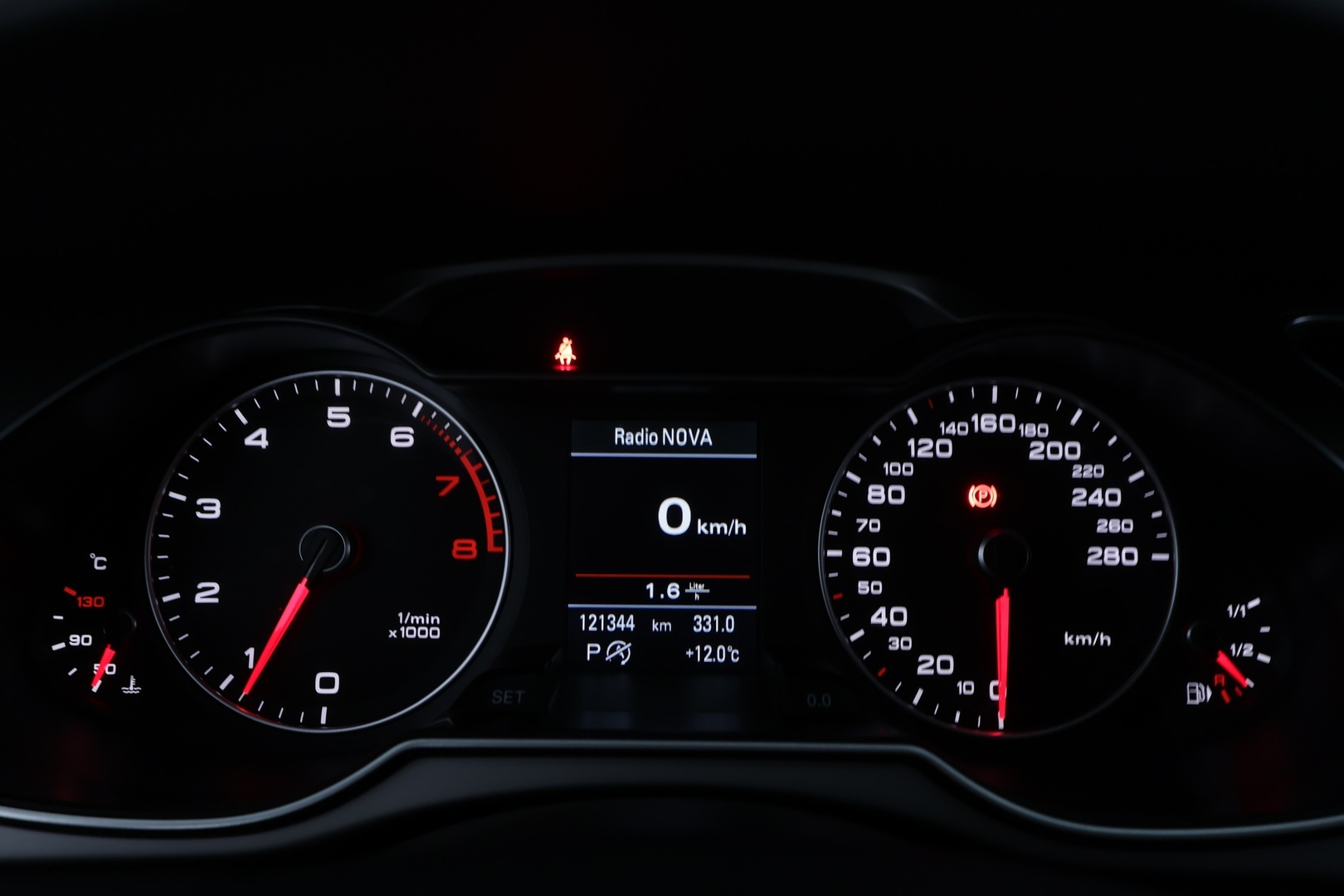AUDI A4 2014