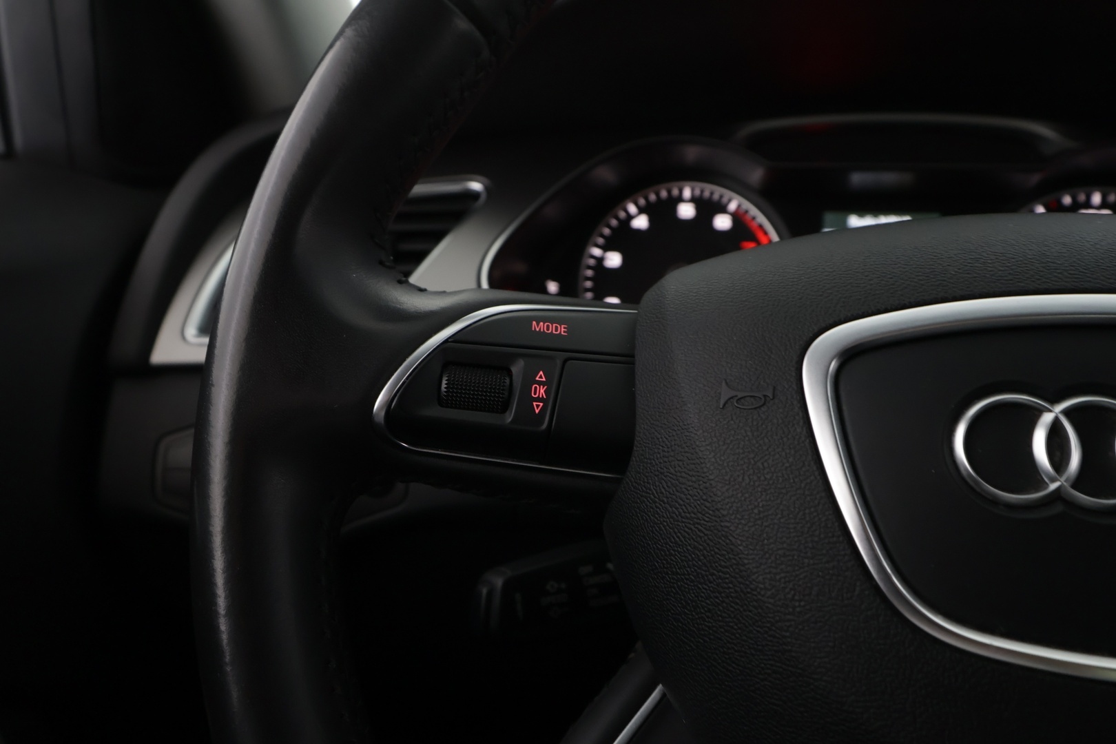 AUDI A4 2014