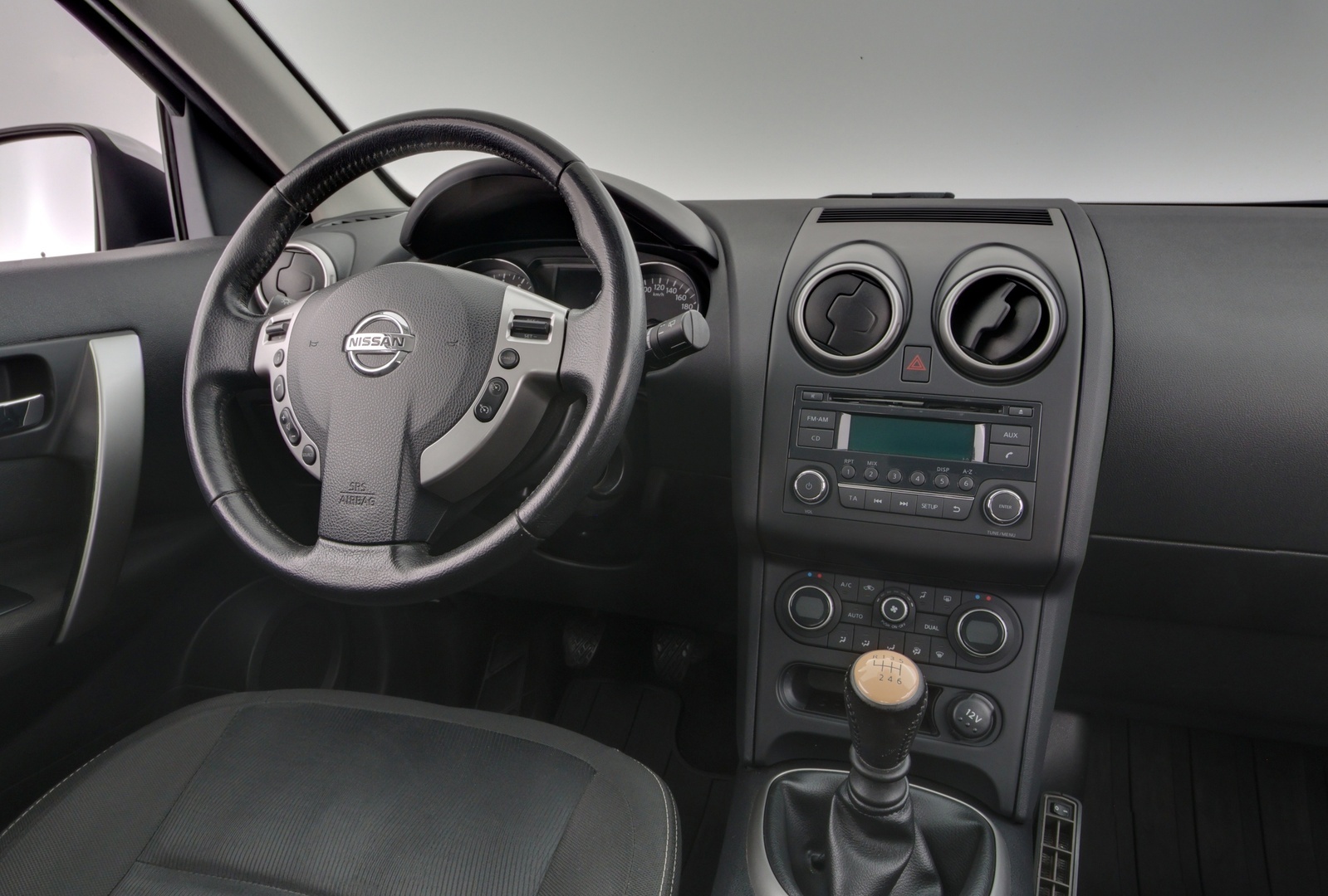 NISSAN Qashqai 2011