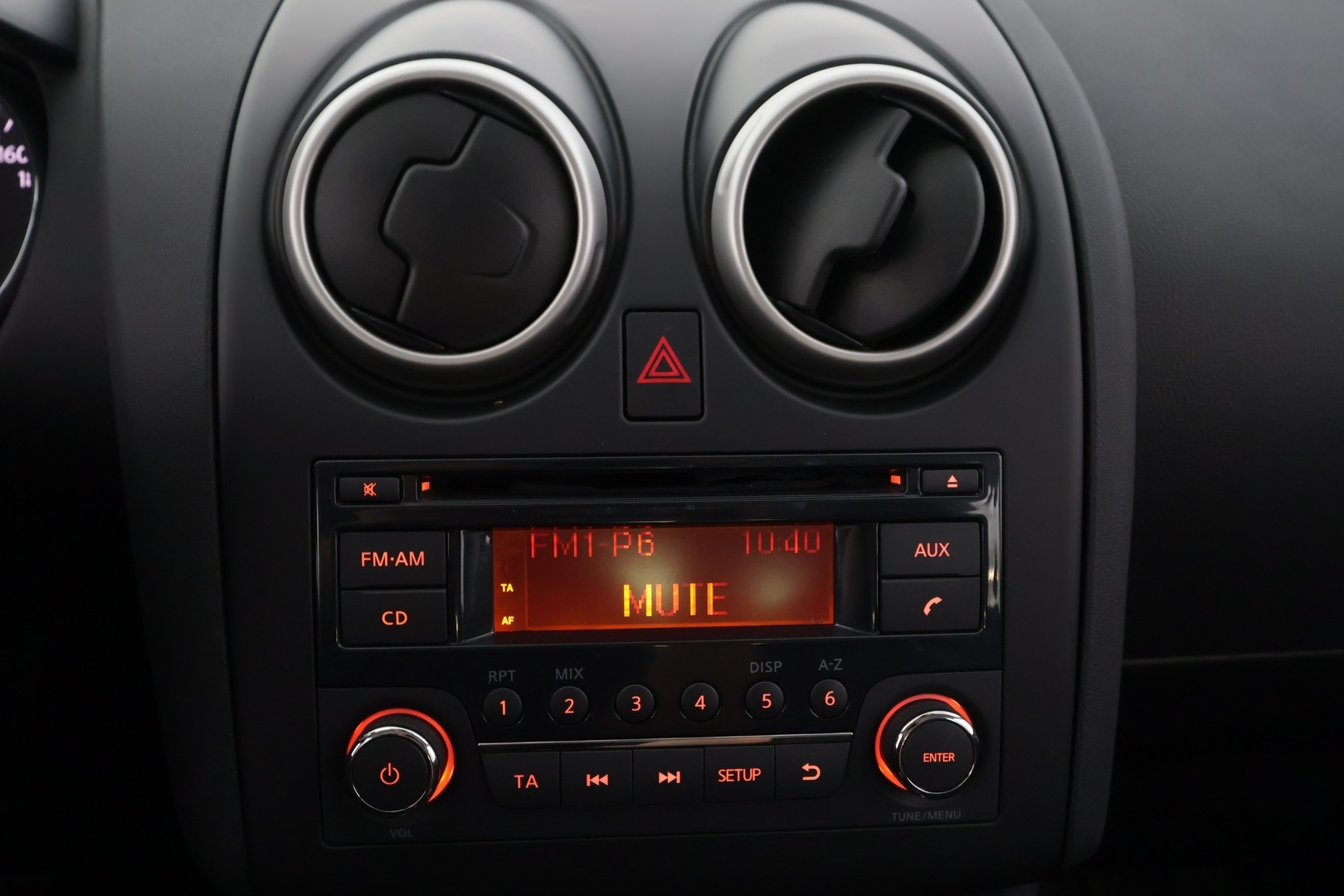 NISSAN Qashqai 2011