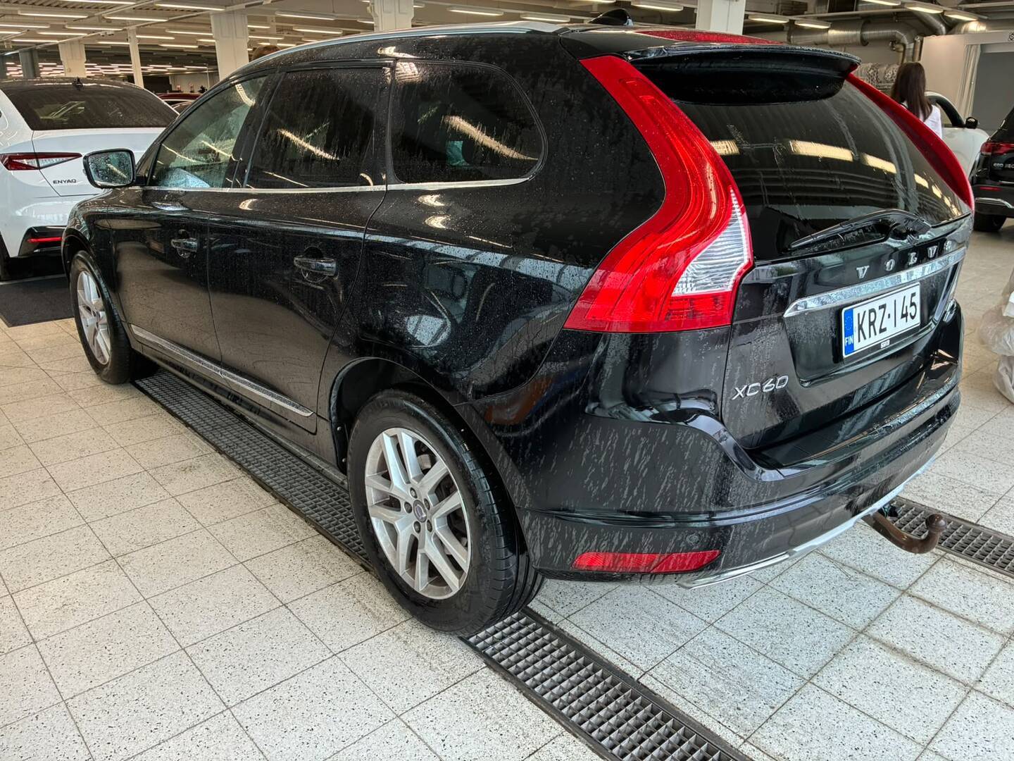VOLVO XC60 2017