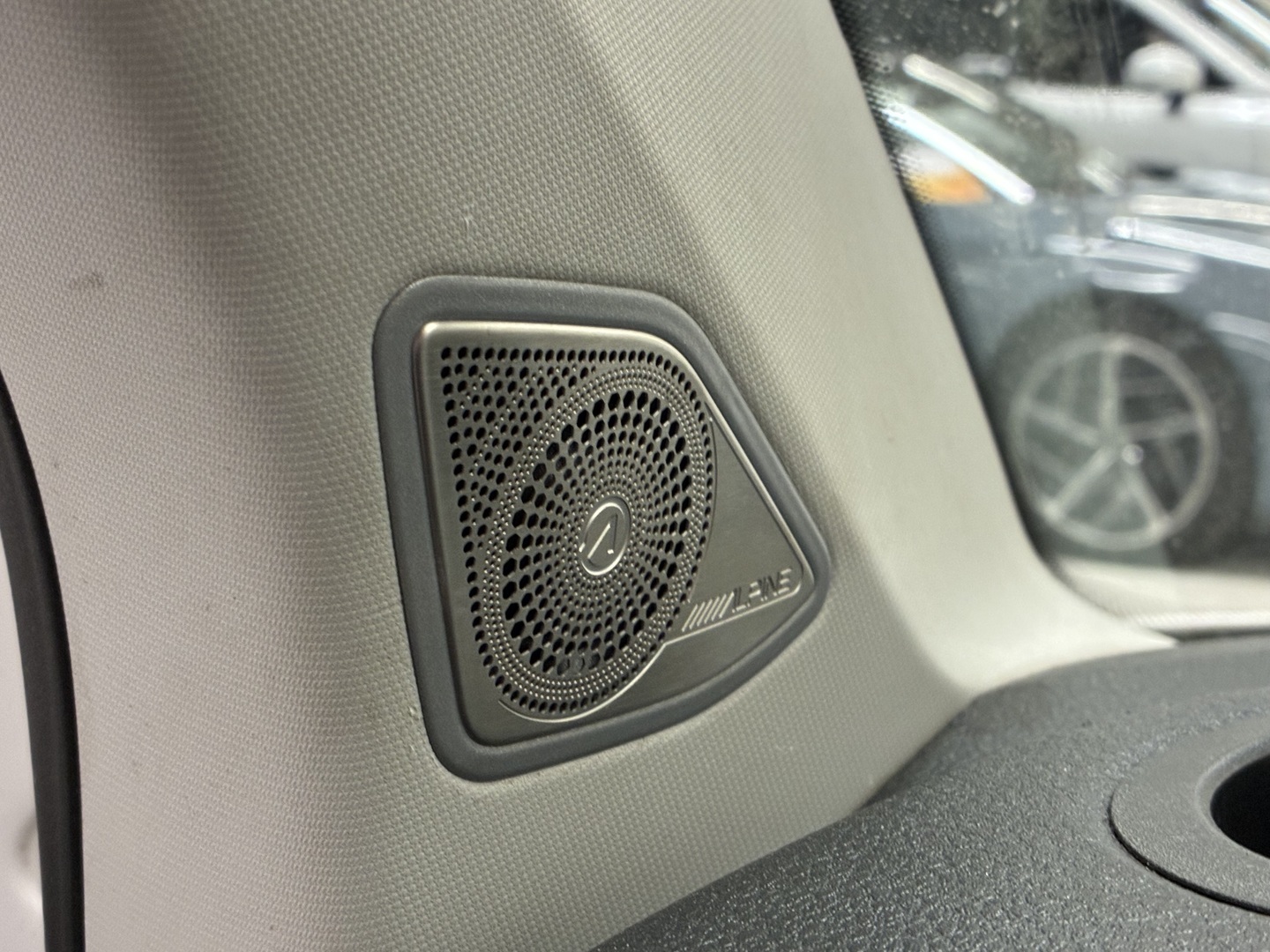 VOLKSWAGEN Transporter 2016