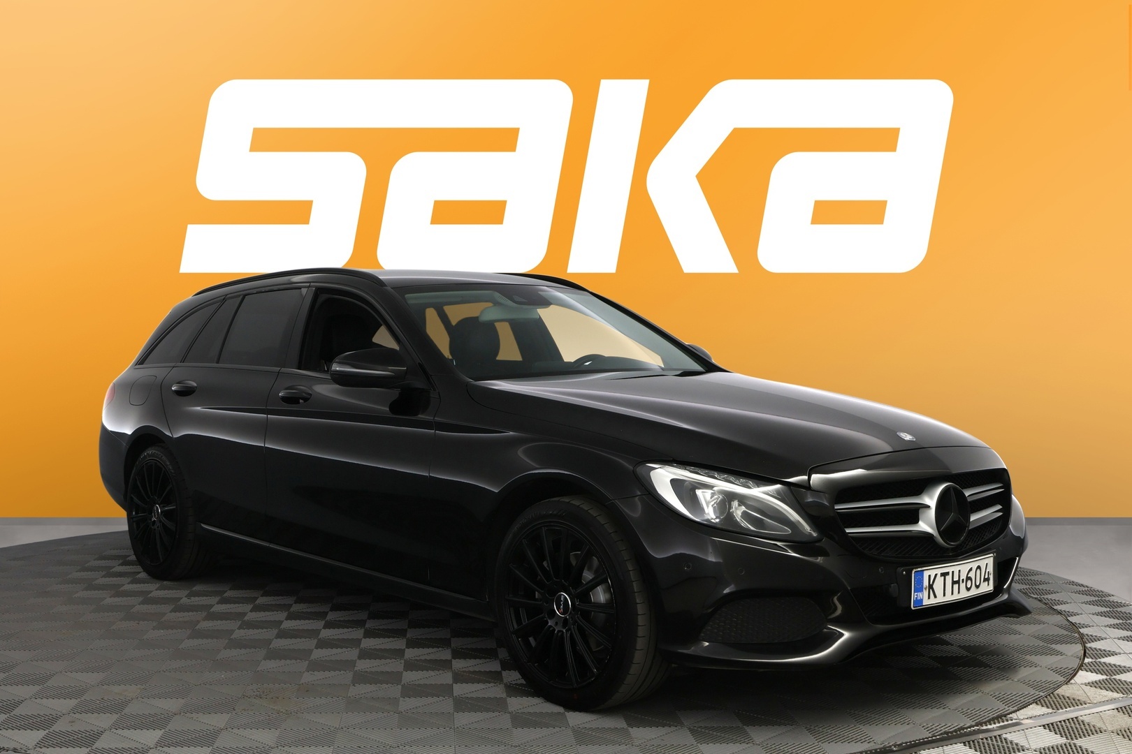 MERCEDES-BENZ C 2016