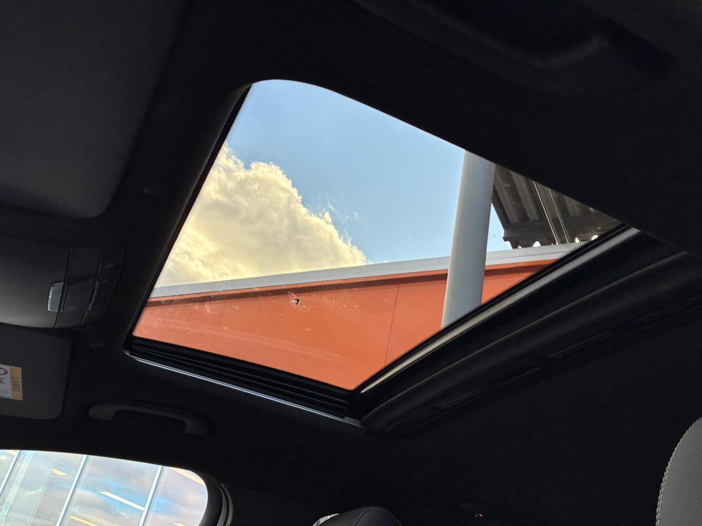 MERCEDES-BENZ GLC 2021