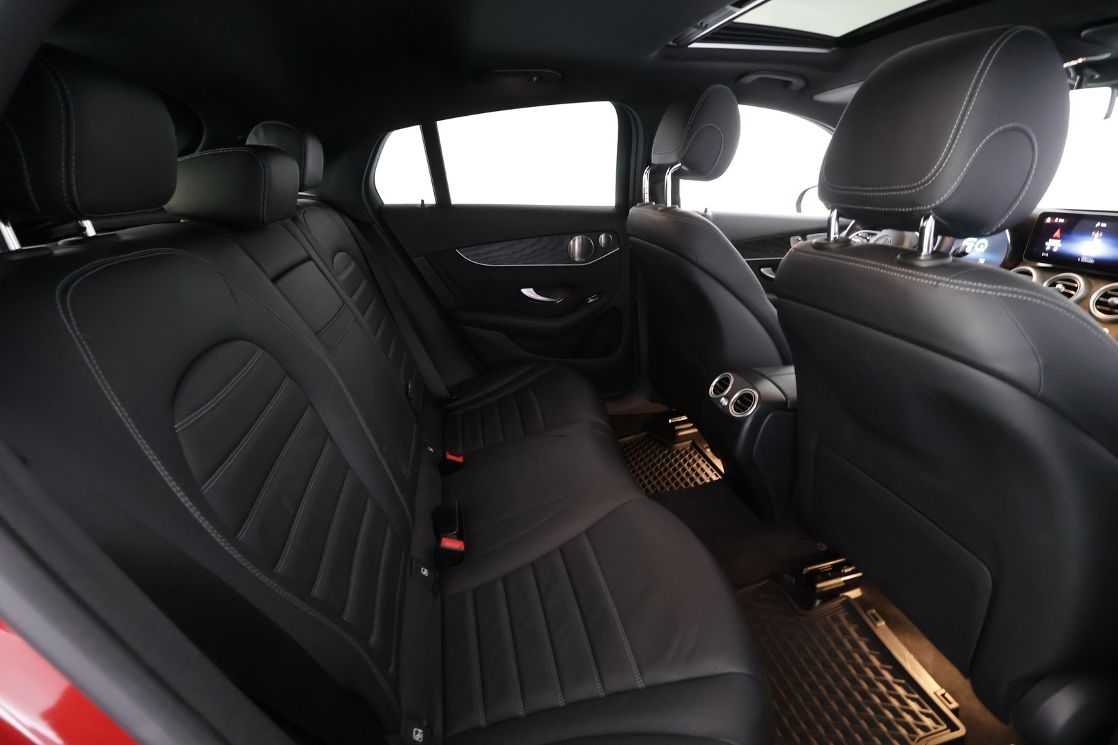 MERCEDES-BENZ GLC 2021