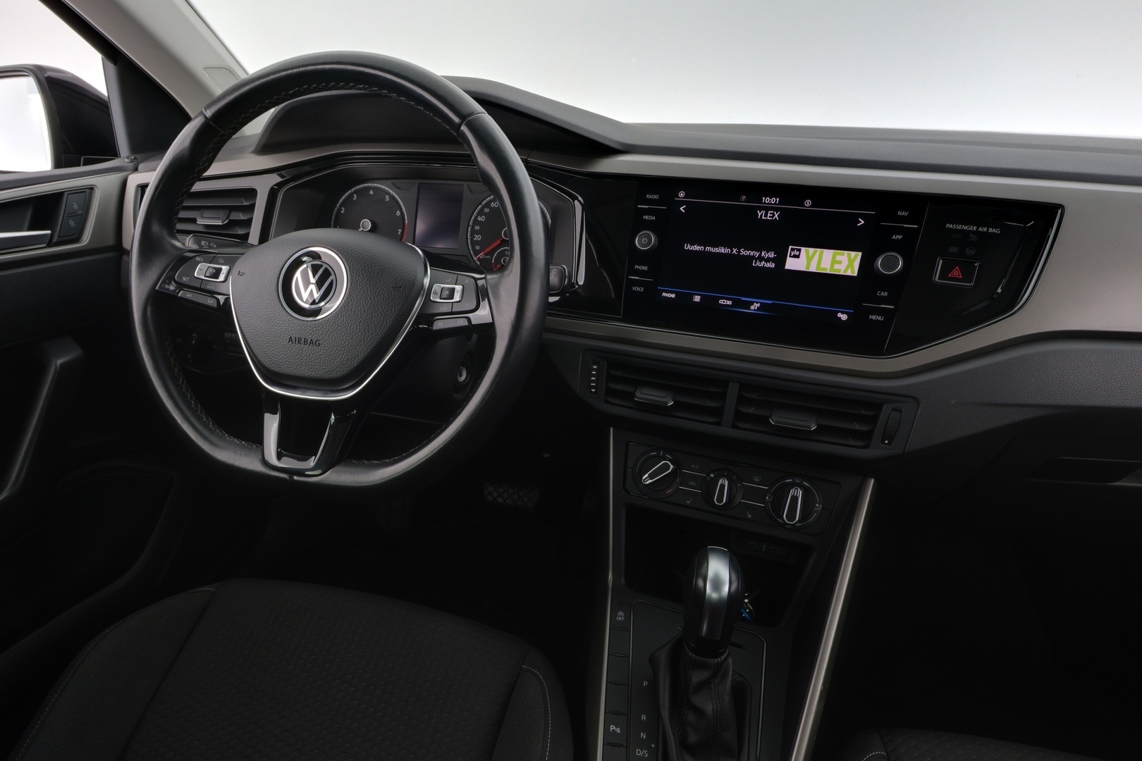 VOLKSWAGEN Polo 2021