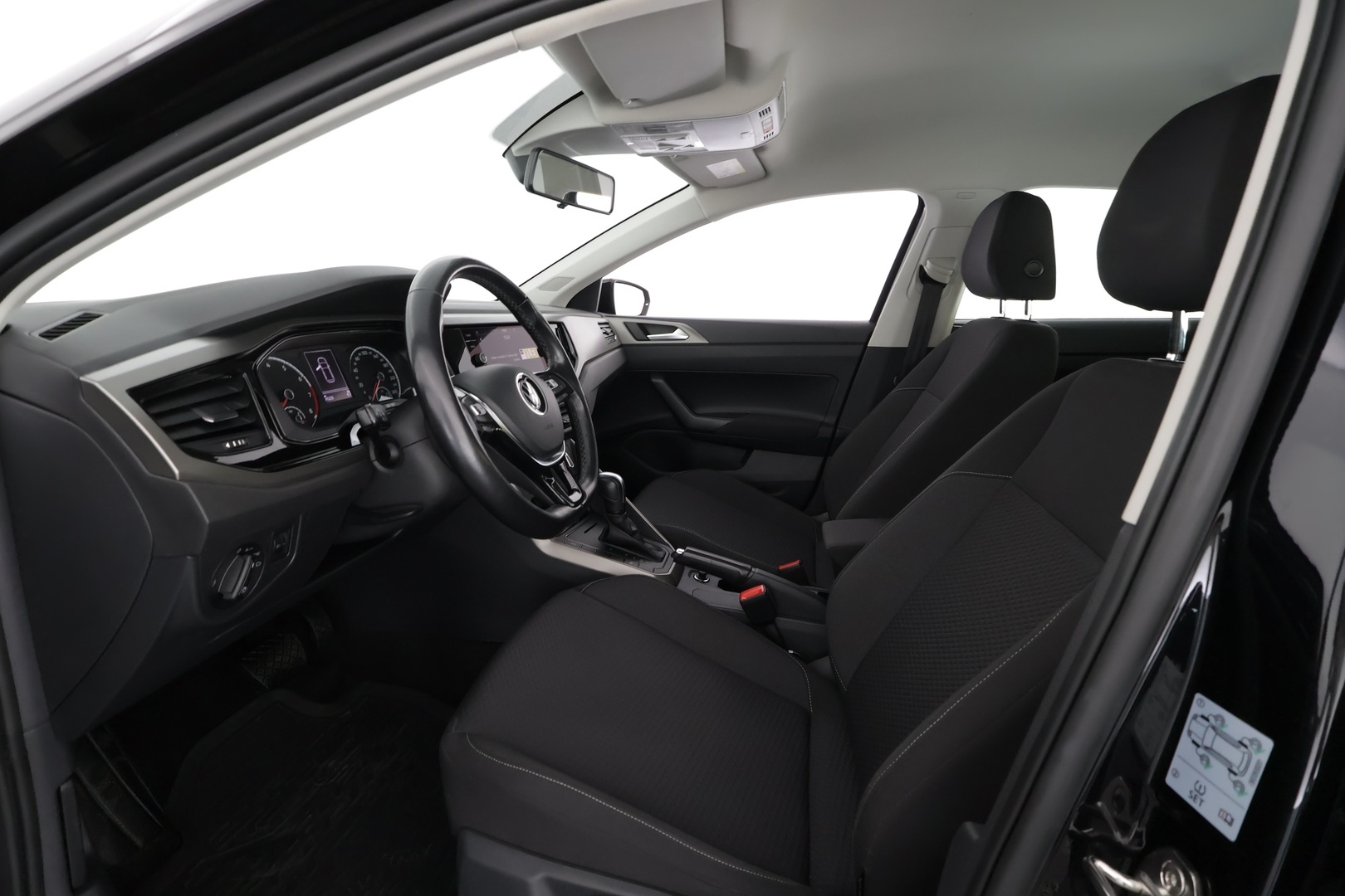 VOLKSWAGEN Polo 2021