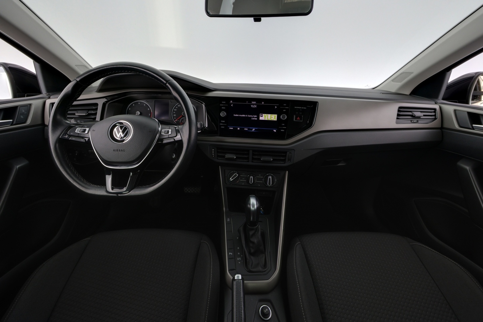 VOLKSWAGEN Polo 2021