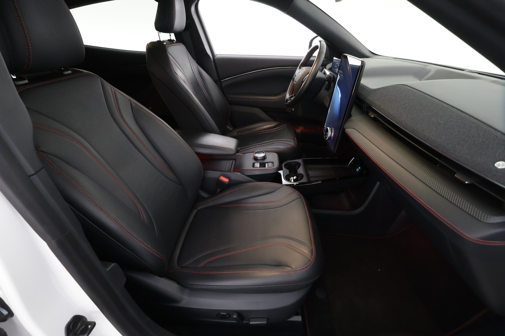 FORD Mustang Mach-E 2021