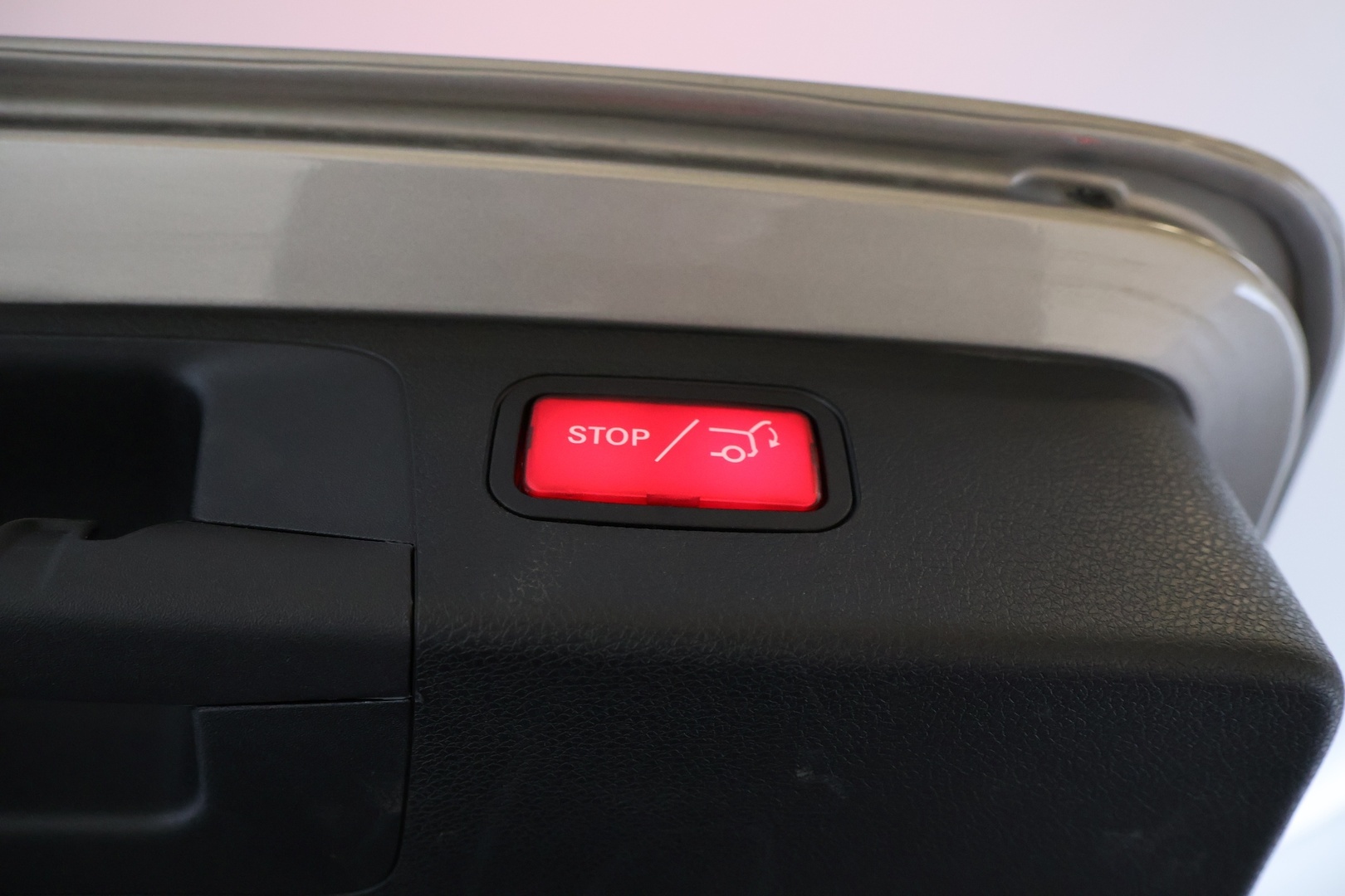 MERCEDES-BENZ E 2021