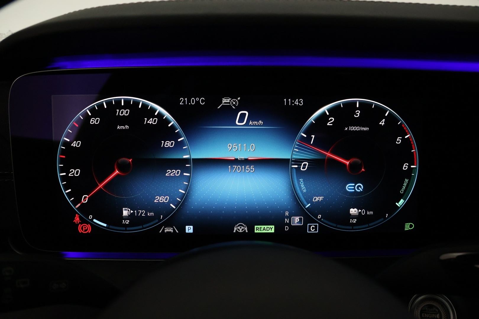 MERCEDES-BENZ E 2021