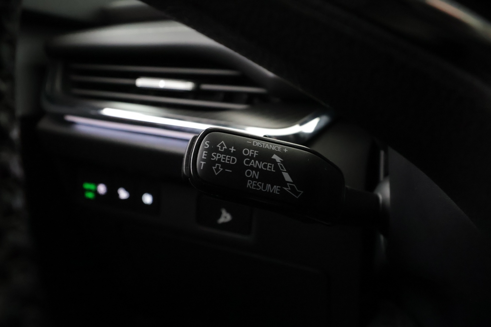 SKODA Enyaq 2023
