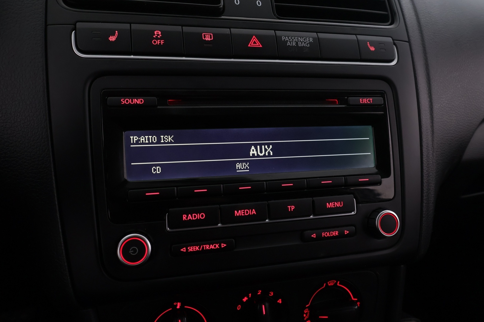 VOLKSWAGEN Polo 2014