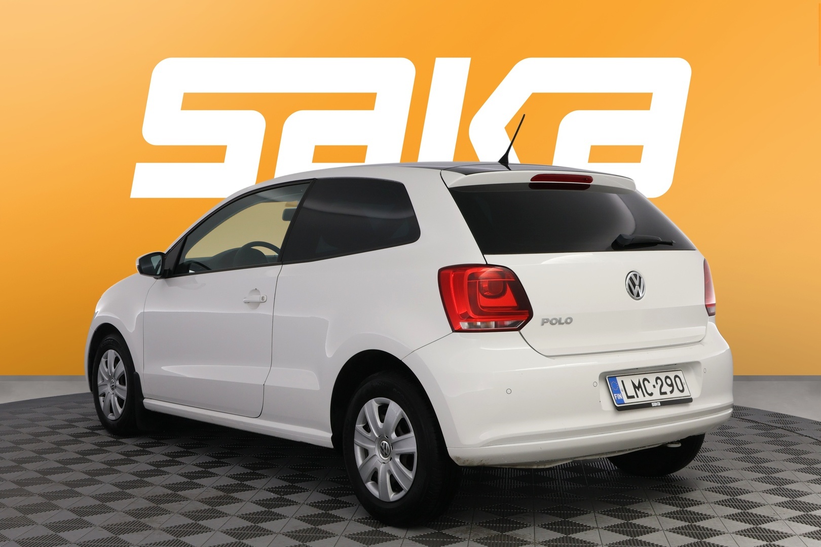 VOLKSWAGEN Polo 2014
