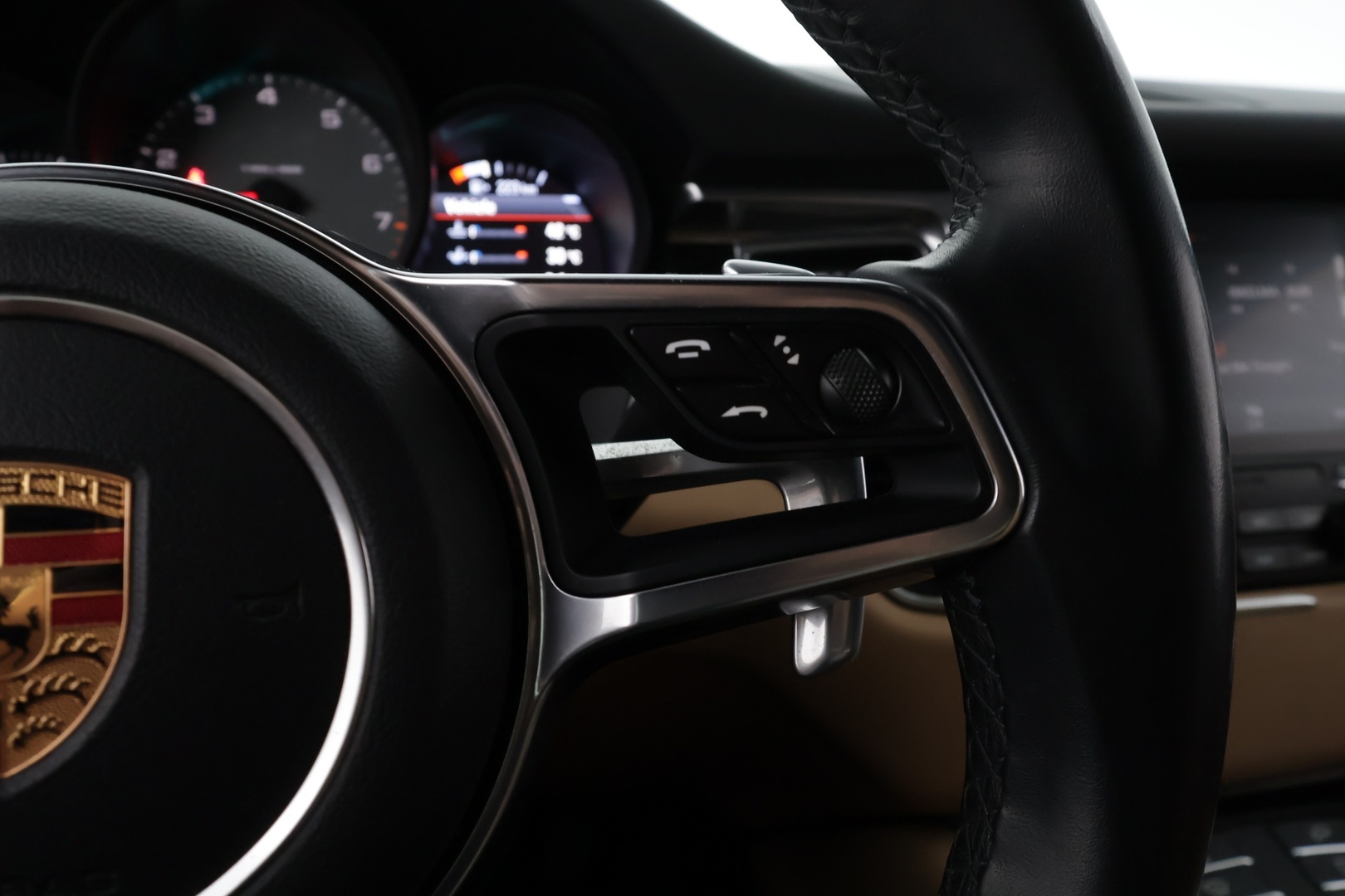 PORSCHE Macan 2017