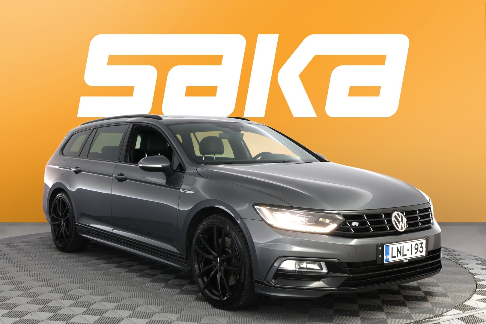 VOLKSWAGEN Passat 2016