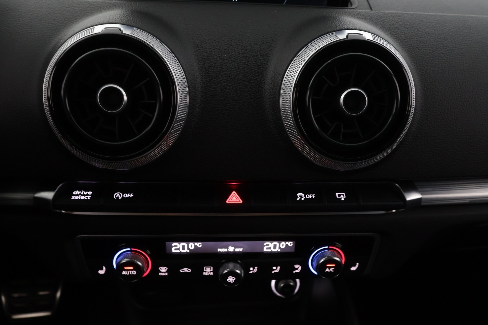 AUDI A3 2017