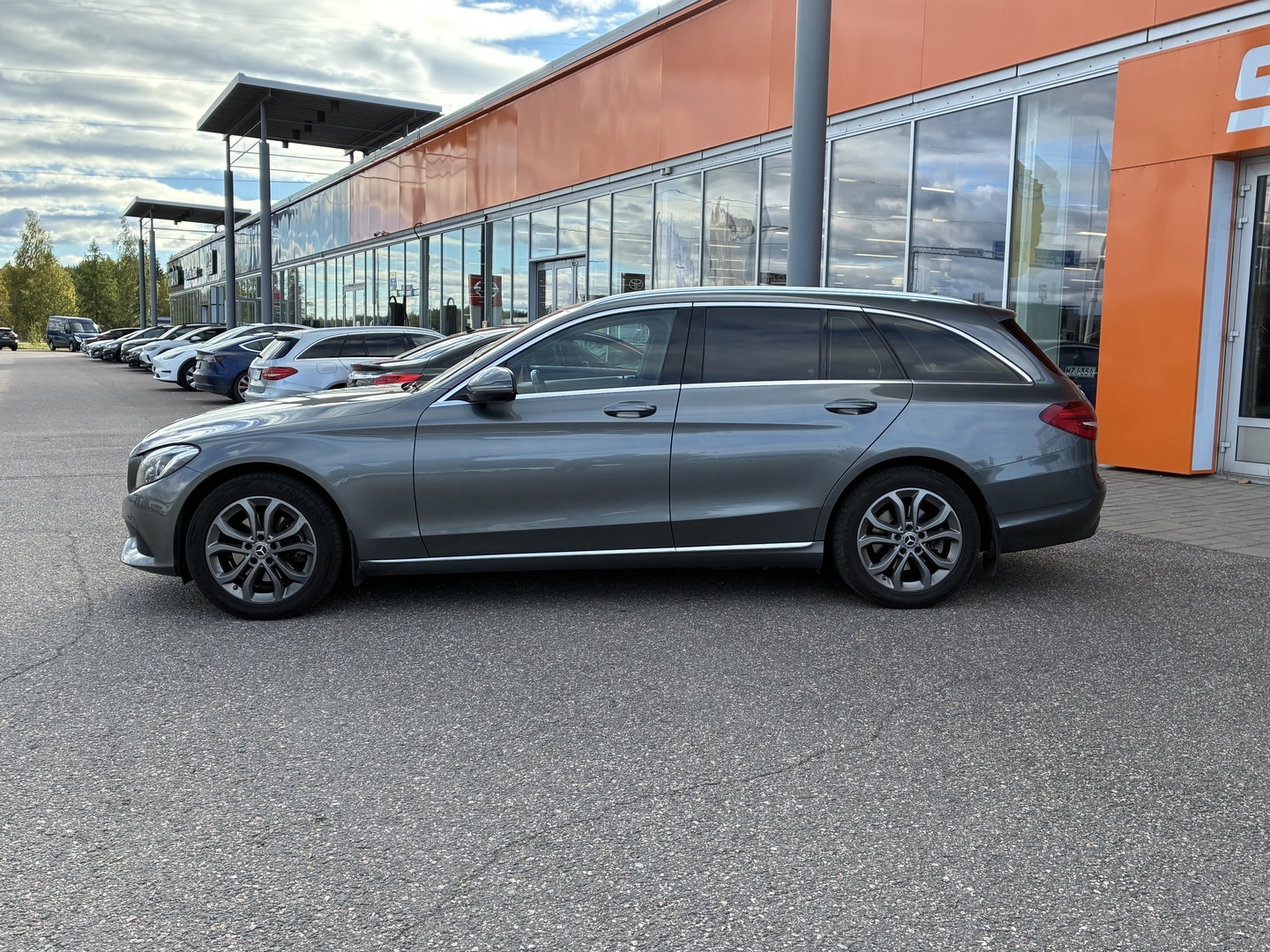 MERCEDES-BENZ C 2017