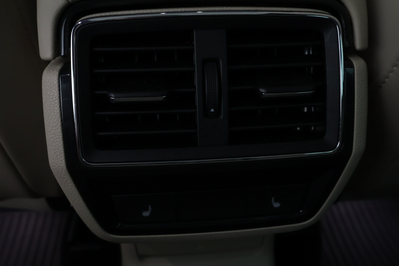 SKODA Karoq 2019