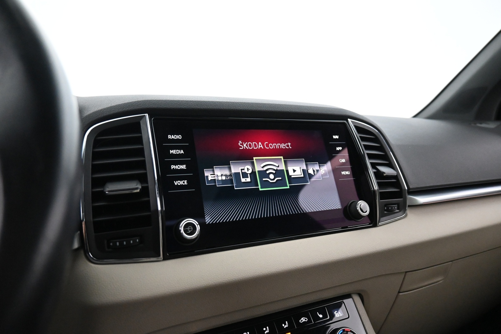 SKODA Karoq 2019