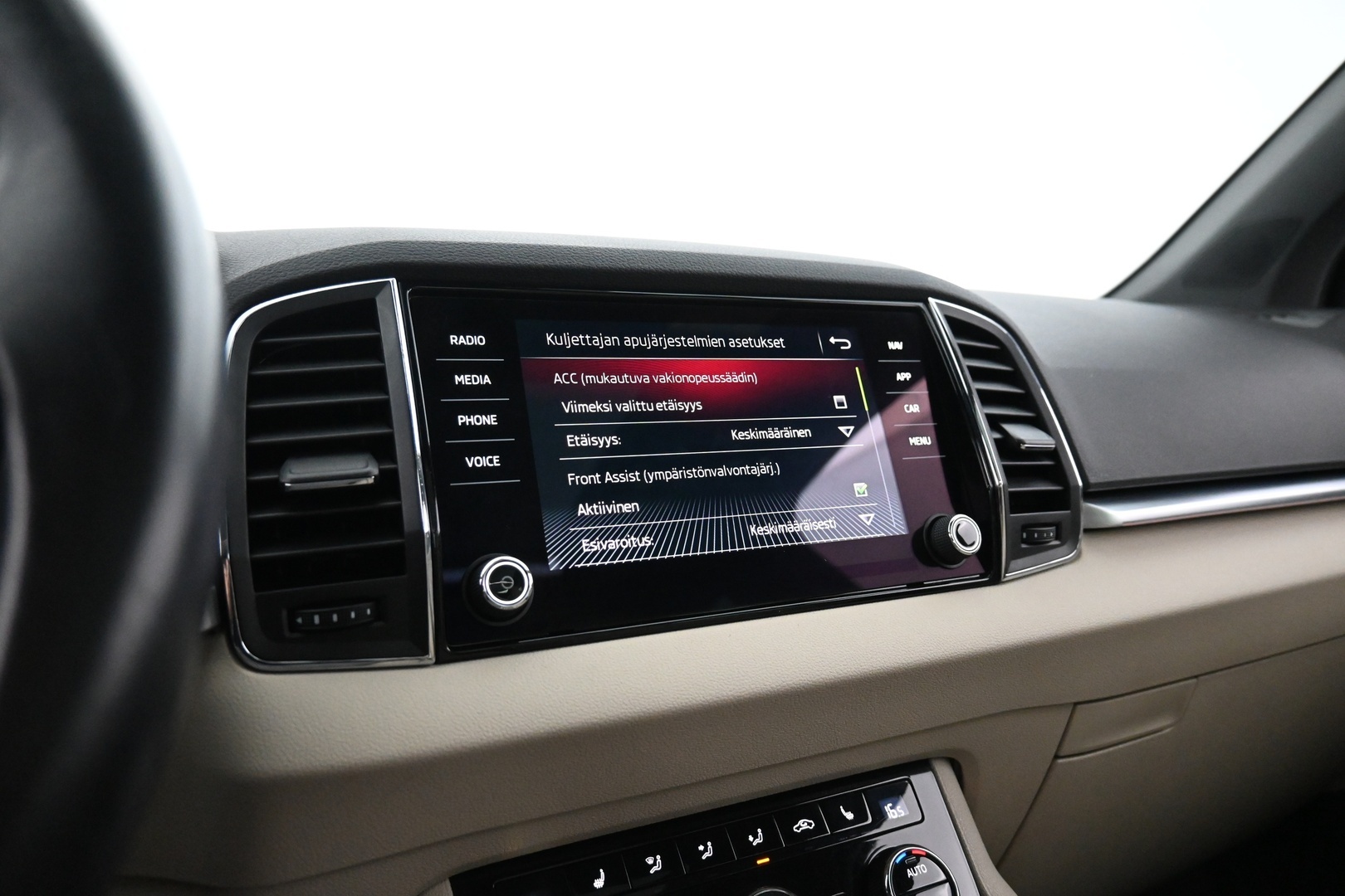 SKODA Karoq 2019