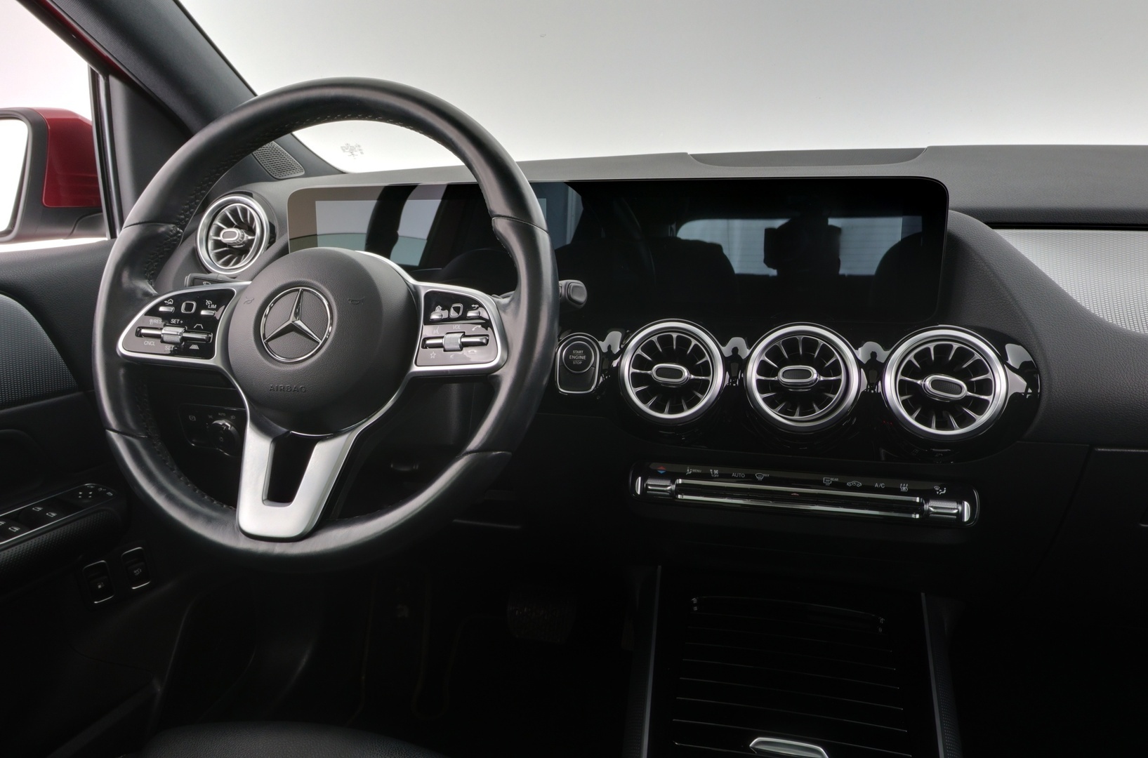 MERCEDES-BENZ B 2021