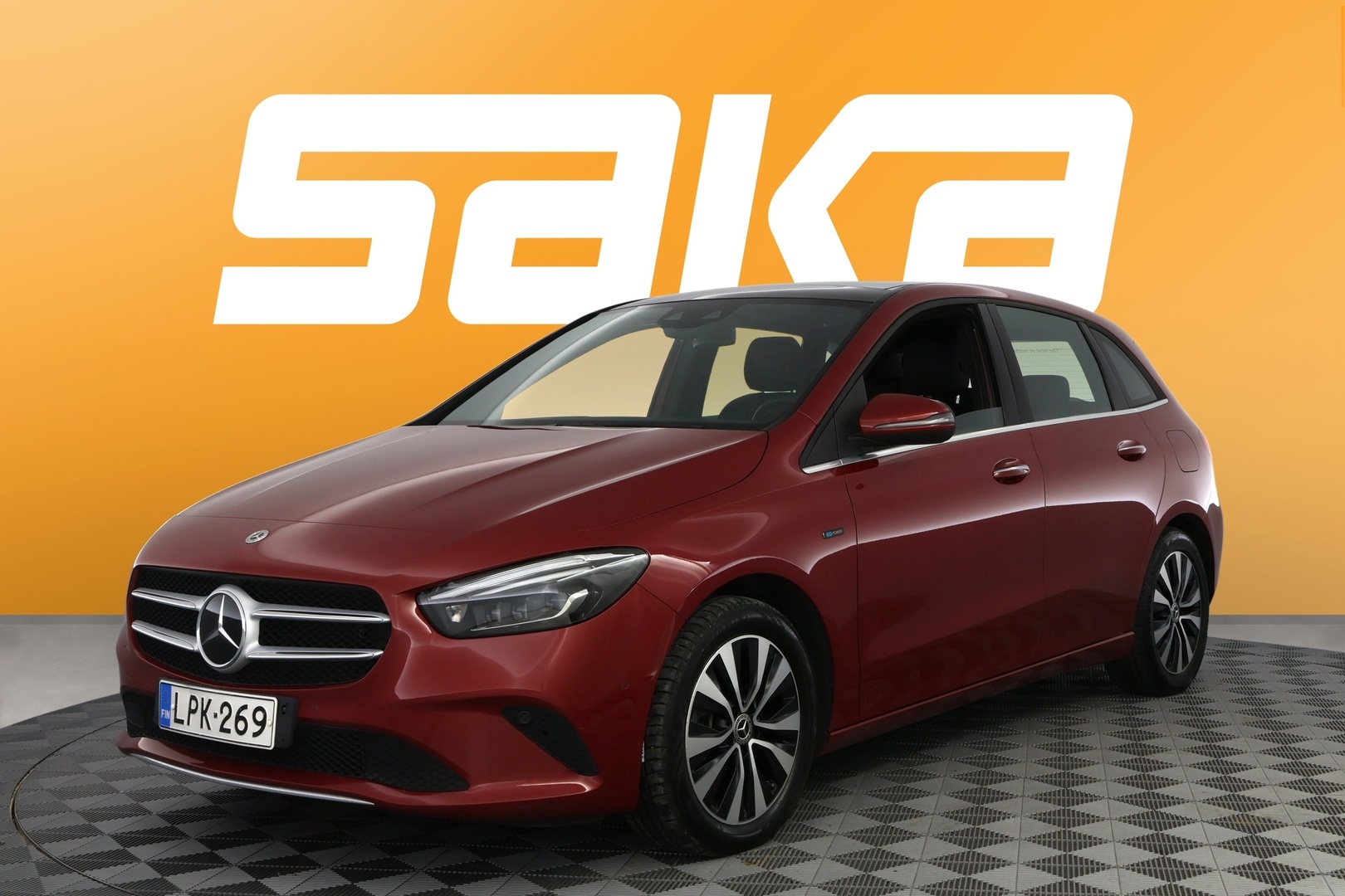 MERCEDES-BENZ B 2021