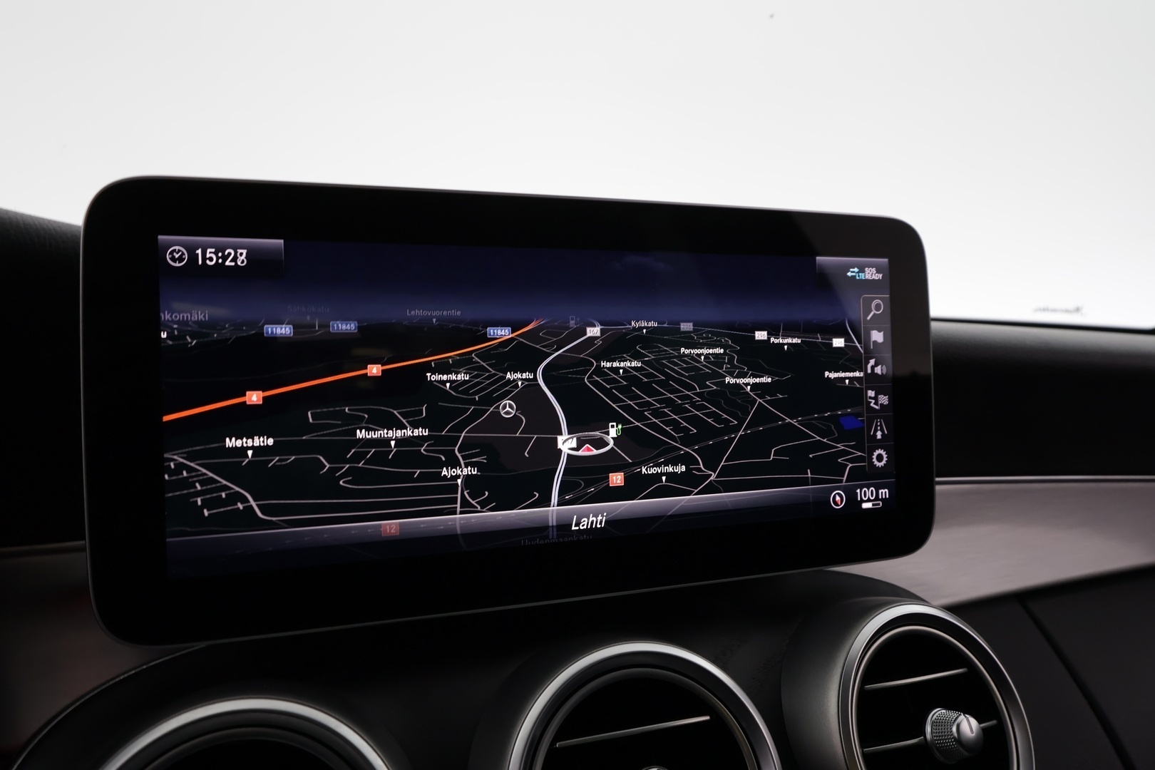 MERCEDES-BENZ C 2021